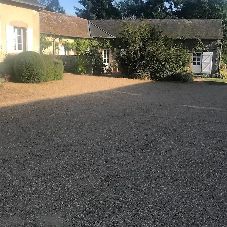 Charmantes D'hotes Avec Piscine Et Coin Cuisine Pres De L'abbaye De - Fr-1-410-404 Bed & Breakfast