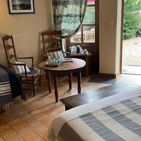 Charmantes D'hotes Avec Piscine Et Coin Cuisine Pres De L'abbaye De - Fr-1-410-404 *