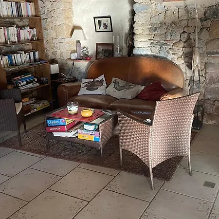 Charmantes D'hotes Avec Piscine Et Coin Cuisine Pres De L'abbaye De 3* Solesmes (Sarthe)