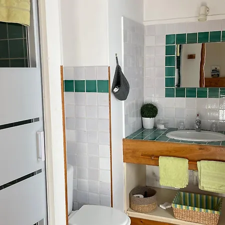 Bed & Breakfast Charmantes D'hotes Avec Piscine Et Coin Cuisine Pres De L'abbaye De - Fr-1-410-404 Solesmes (Sarthe)